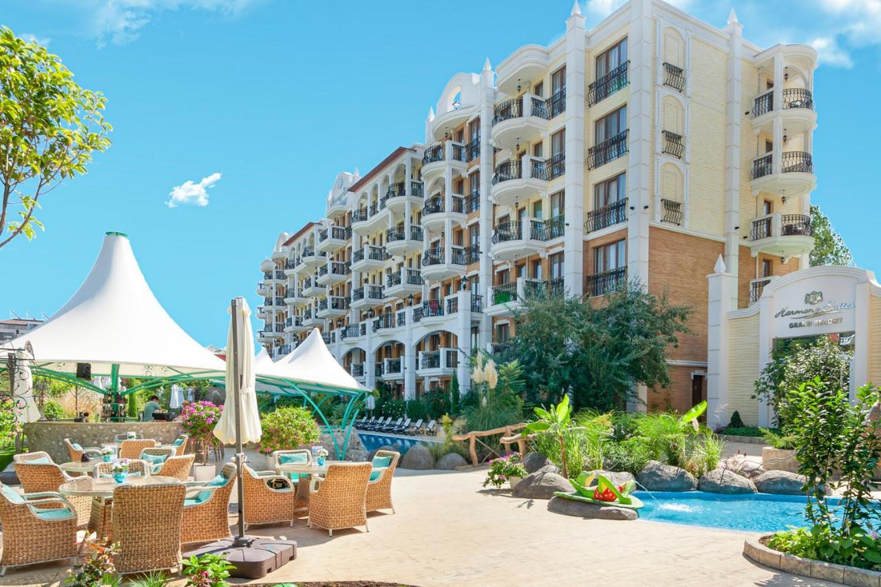 Harmony Suites Grand Resort Slântsjev Brjag Eksteriør bilde