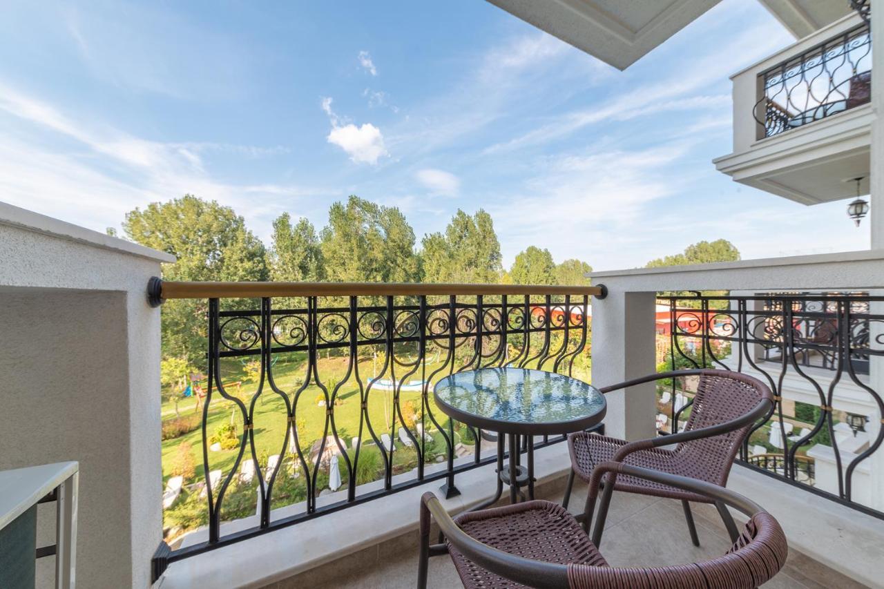 Harmony Suites Grand Resort Slântsjev Brjag Eksteriør bilde