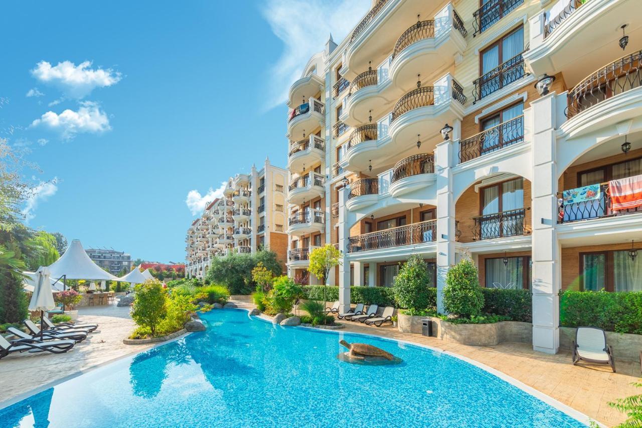 Harmony Suites Grand Resort Slântsjev Brjag Eksteriør bilde