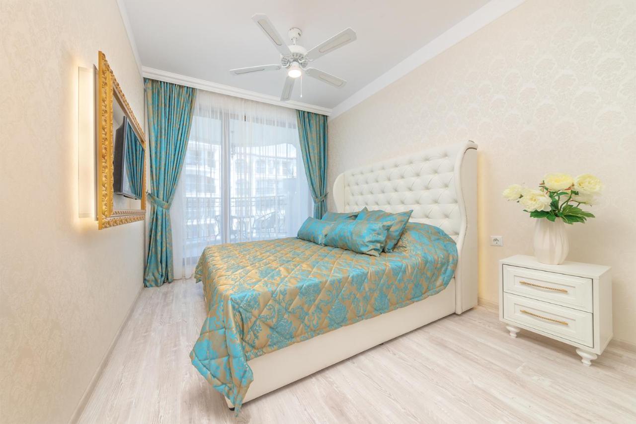 Harmony Suites Grand Resort Slântsjev Brjag Eksteriør bilde