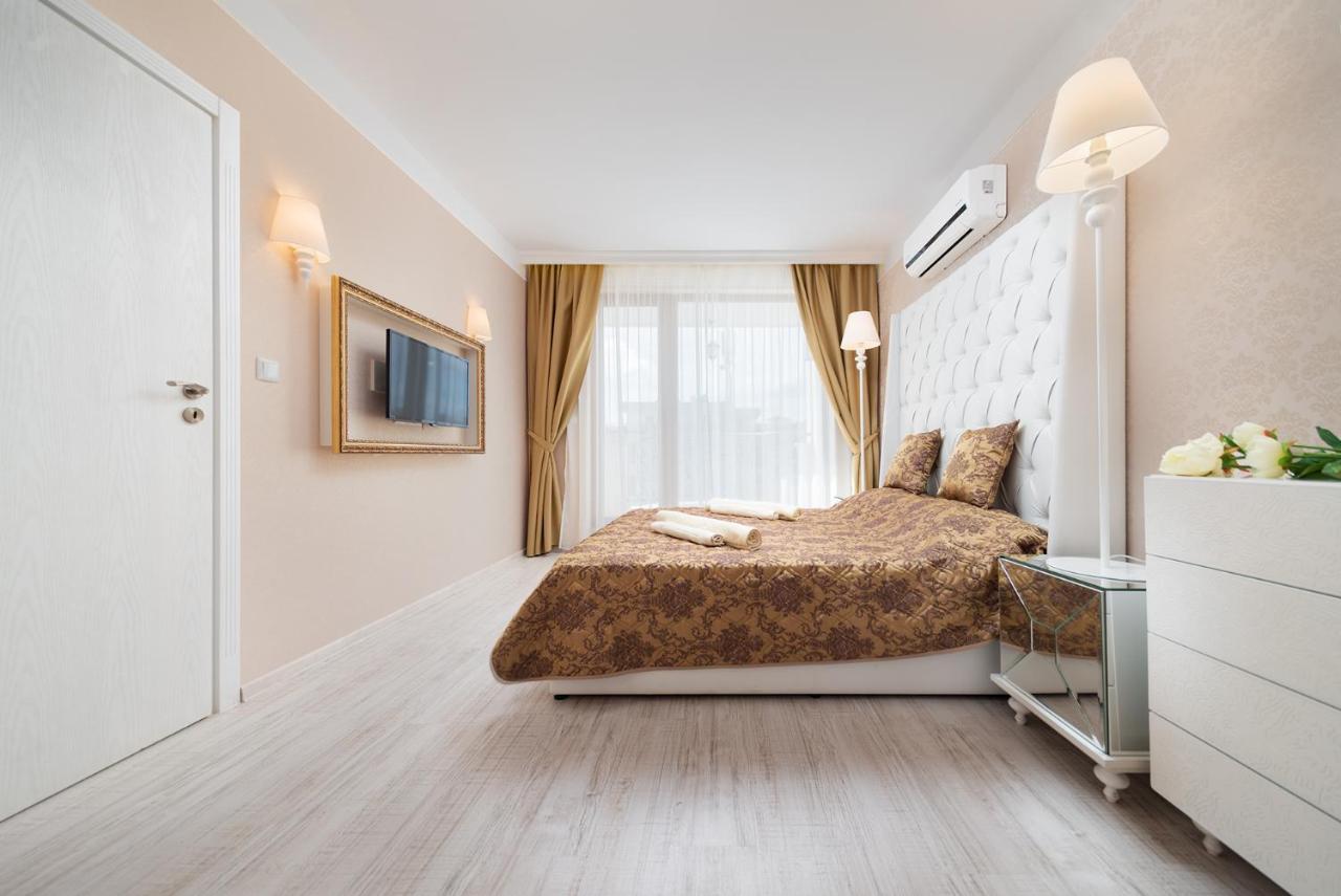 Harmony Suites Grand Resort Slântsjev Brjag Eksteriør bilde