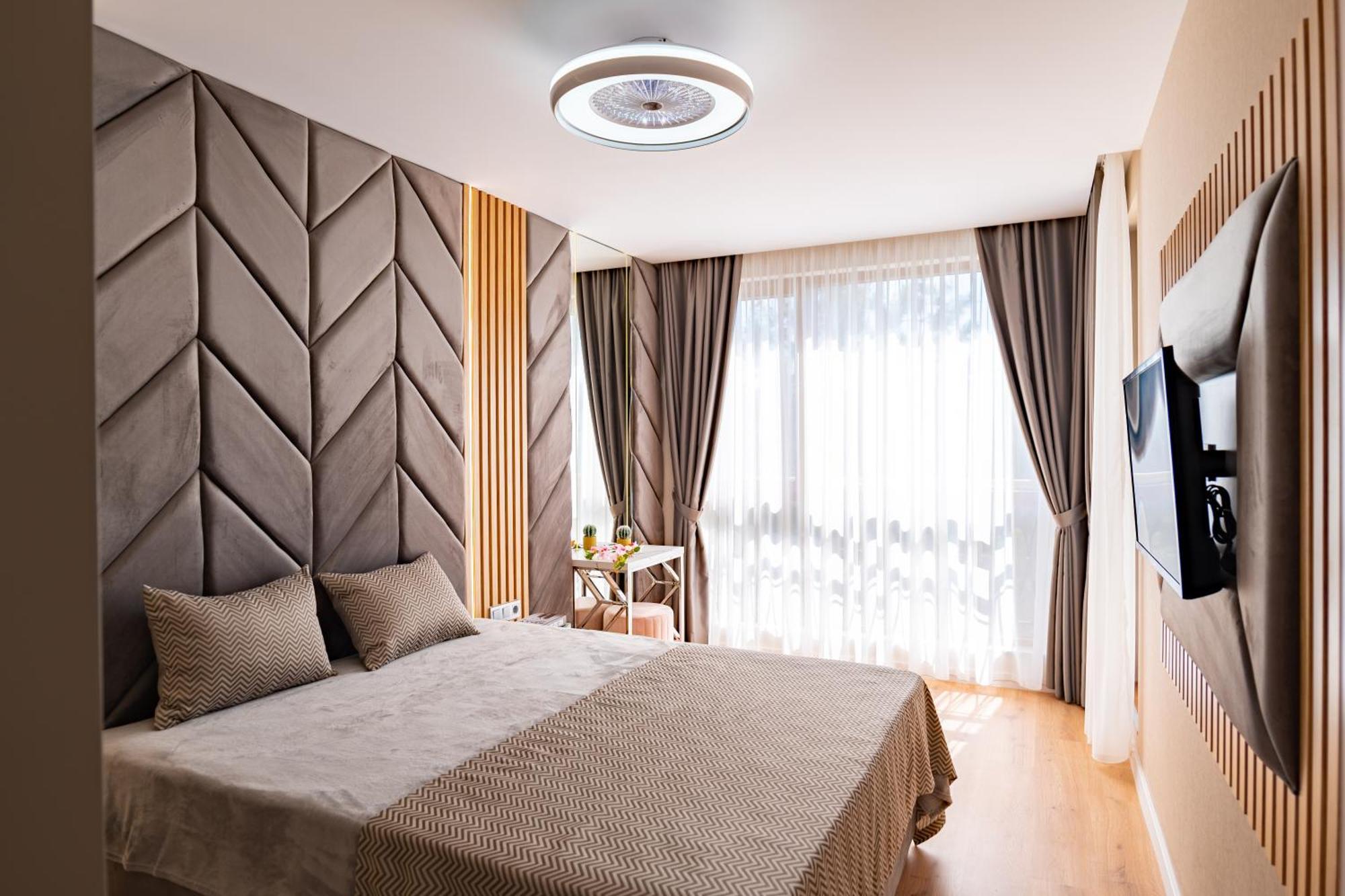 Harmony Suites Grand Resort Slântsjev Brjag Eksteriør bilde