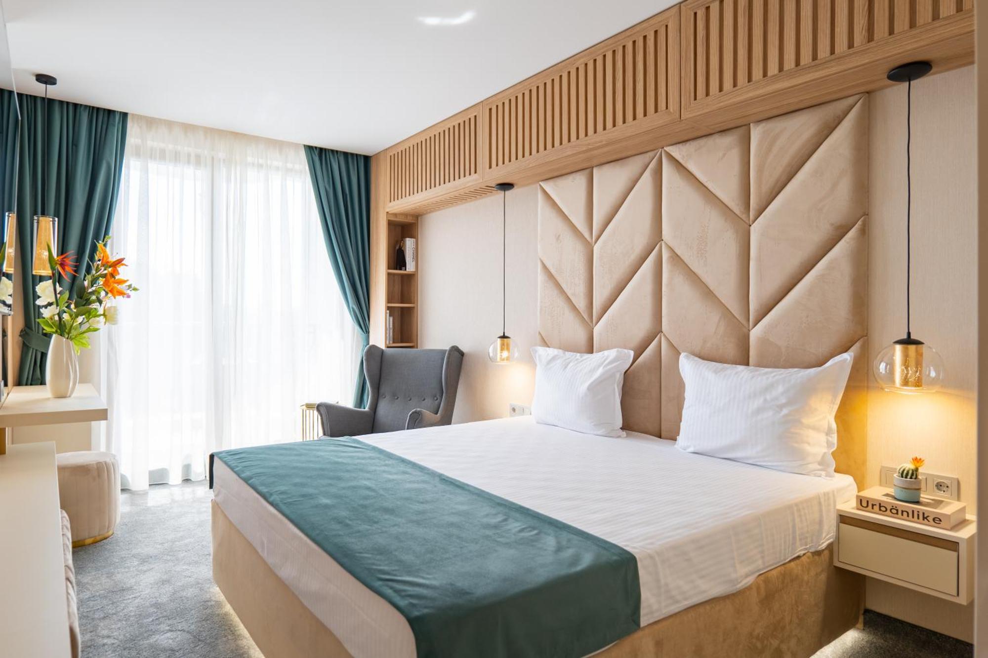 Harmony Suites Grand Resort Slântsjev Brjag Eksteriør bilde