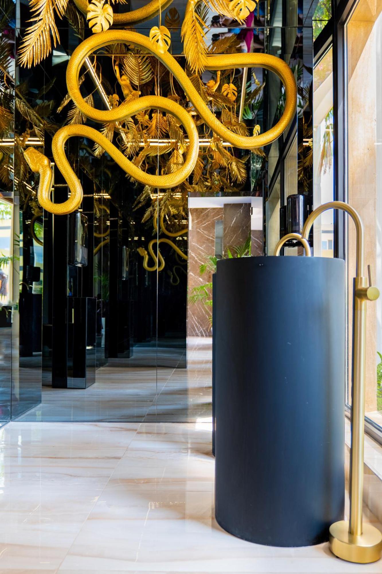 Harmony Suites Grand Resort Slântsjev Brjag Eksteriør bilde