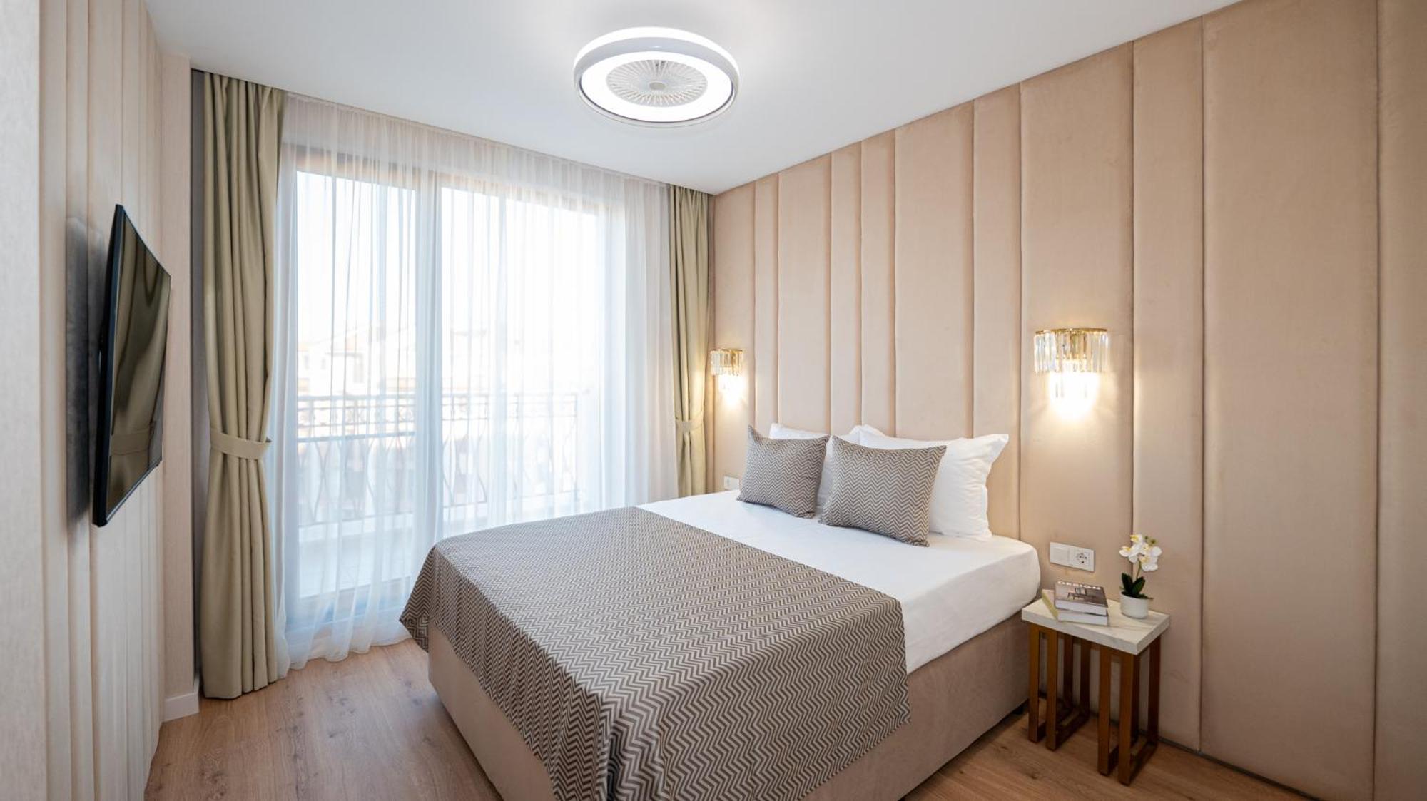 Harmony Suites Grand Resort Slântsjev Brjag Eksteriør bilde