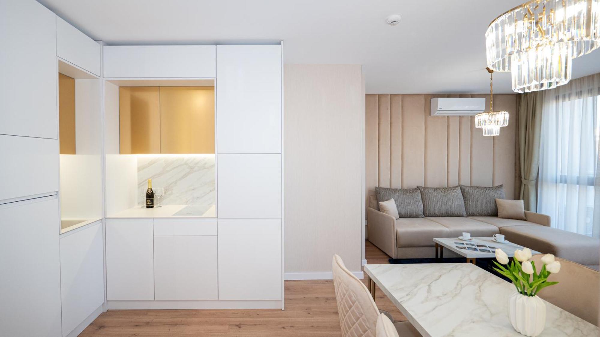 Harmony Suites Grand Resort Slântsjev Brjag Eksteriør bilde